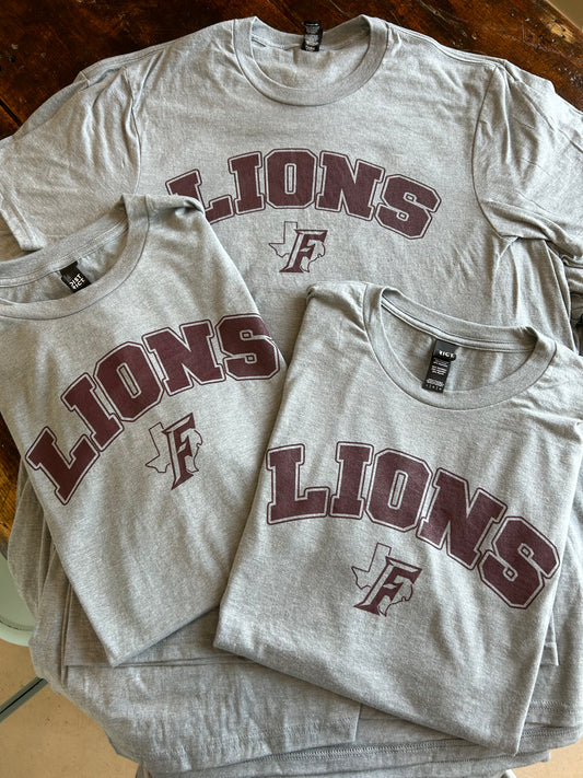 Arched LIONS Tee